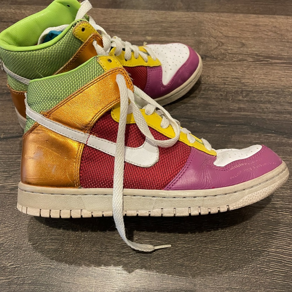 Nike shoes